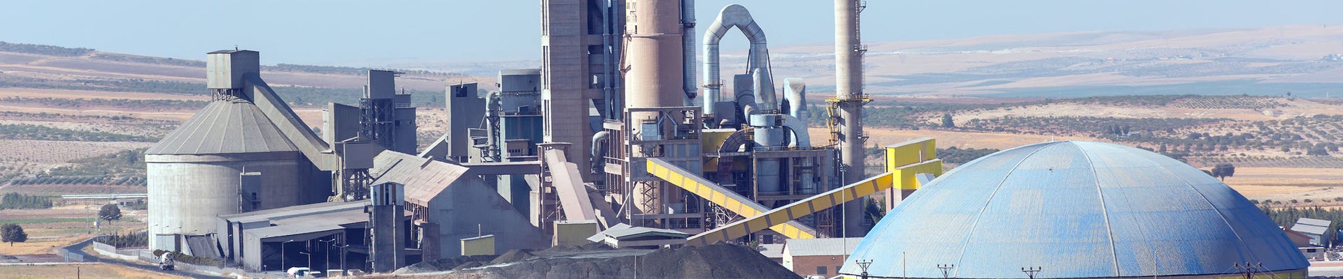 Electrical energy in cement and glass industry